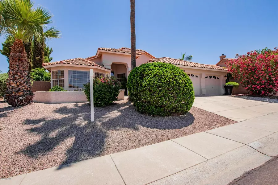 2915 E REDFIELD Road, Phoenix, AZ 85032