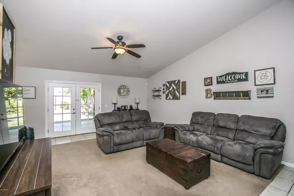 Peoria, AZ 85381,7626 W WINDROSE Drive