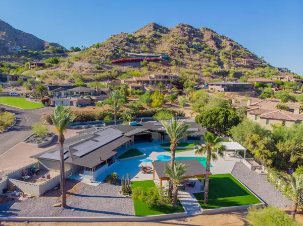 Paradise Valley, AZ 85253,7323 N Lakeside Lane