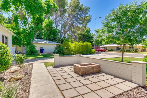 Tempe, AZ 85281,114 E 14TH Street