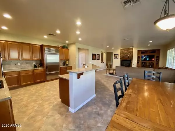 Chandler, AZ 85249,2432 E PRESCOTT Place