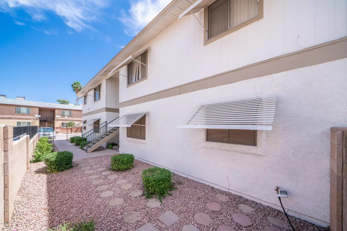 Mesa, AZ 85203,2014 N HUNT Circle #2