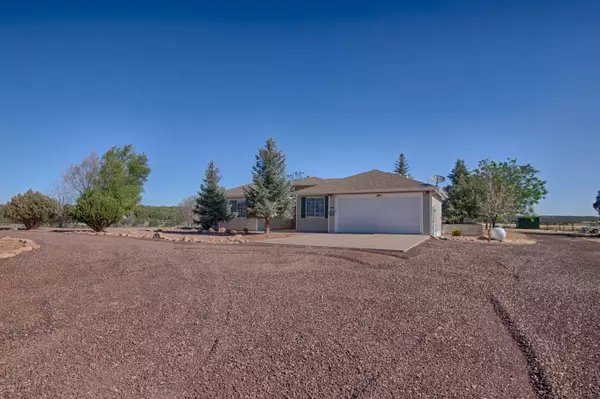 Clay Springs, AZ 85923,5012 N Hollyhock Street