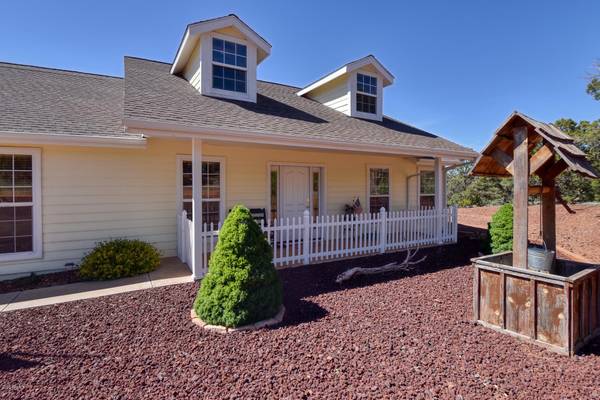 Williams, AZ 86046,695 E LONGPOINT Vista