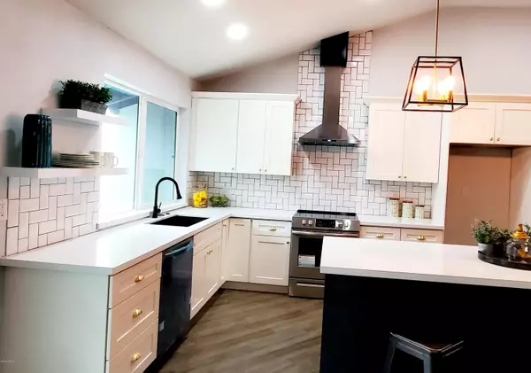 Tempe, AZ 85282,2001 E ALAMEDA Drive