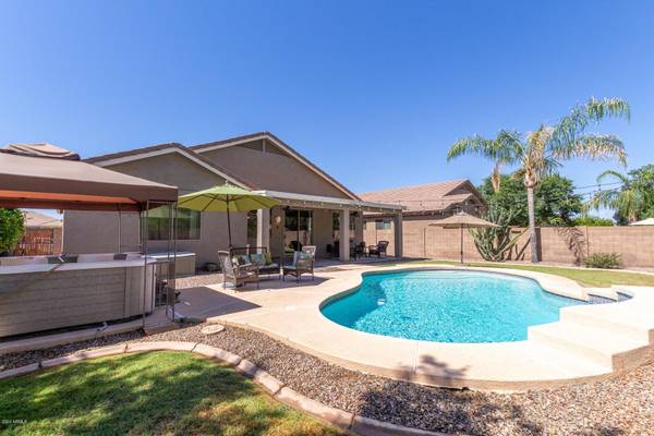 Chandler, AZ 85286,3166 E Kingbird Place