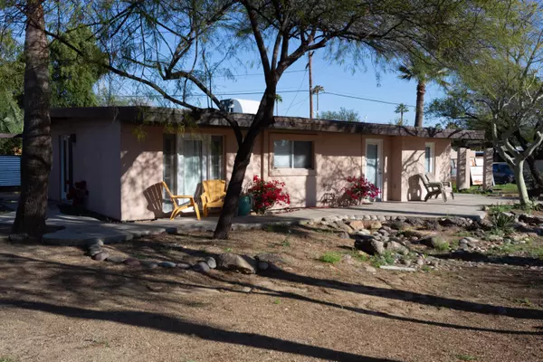 Paradise Valley, AZ 85253,7114 E CHAPARRAL Road