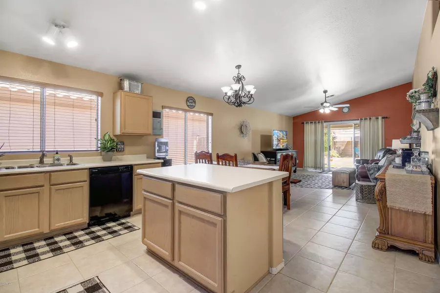 1161 N JACKSON Street, Chandler, AZ 85225