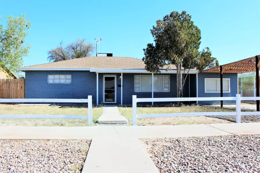 721 W PINKLEY Avenue, Coolidge, AZ 85128