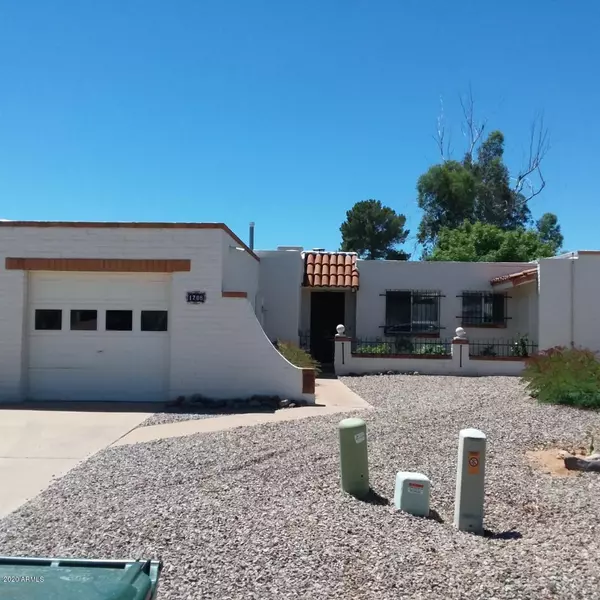 Sierra Vista, AZ 85635,1208 CARMELITA Drive