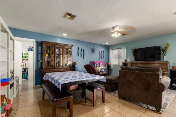 Peoria, AZ 85345,8514 W GOLDEN Lane