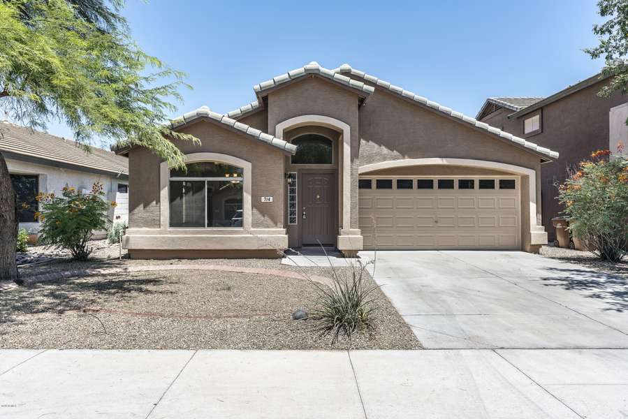 714 E LOVEGRASS Drive, San Tan Valley, AZ 85143