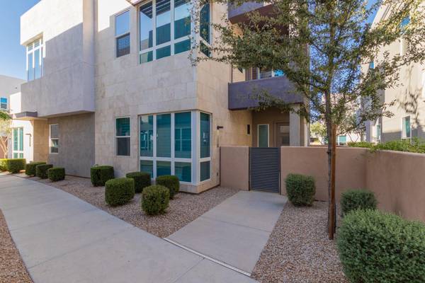 Scottsdale, AZ 85258,9001 E SAN VICTOR Drive #2007