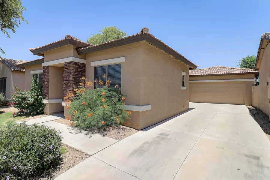 5146 W SHAW BUTTE Drive, Glendale, AZ 85304