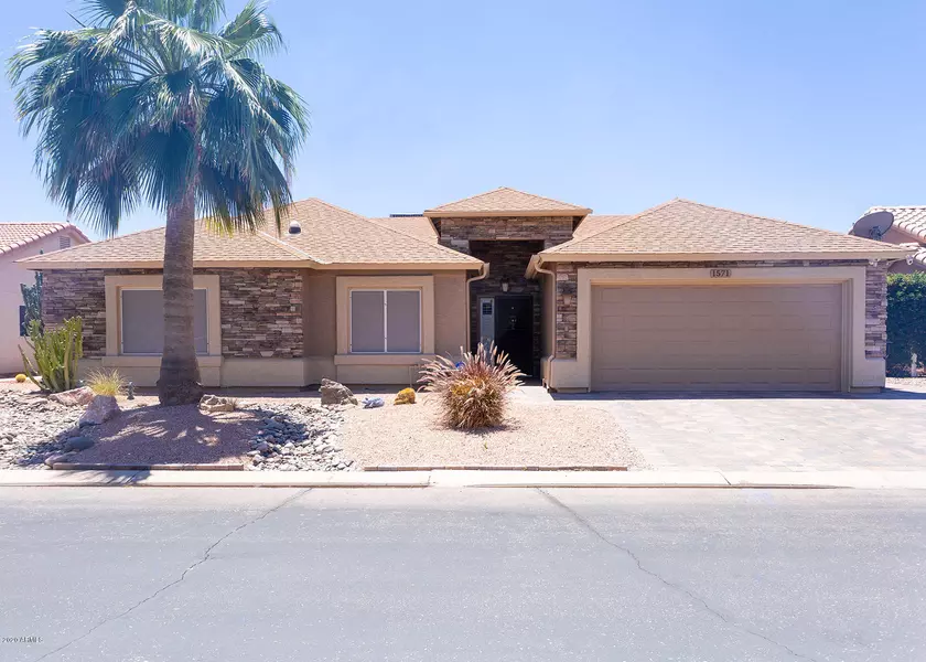 1571 E HAZELTINE Way E, Chandler, AZ 85249