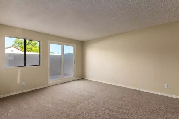 Phoenix, AZ 85015,2409 W CAMPBELL Avenue #20