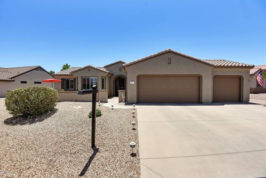 15923 W SUMMERWALK Drive, Surprise, AZ 85374