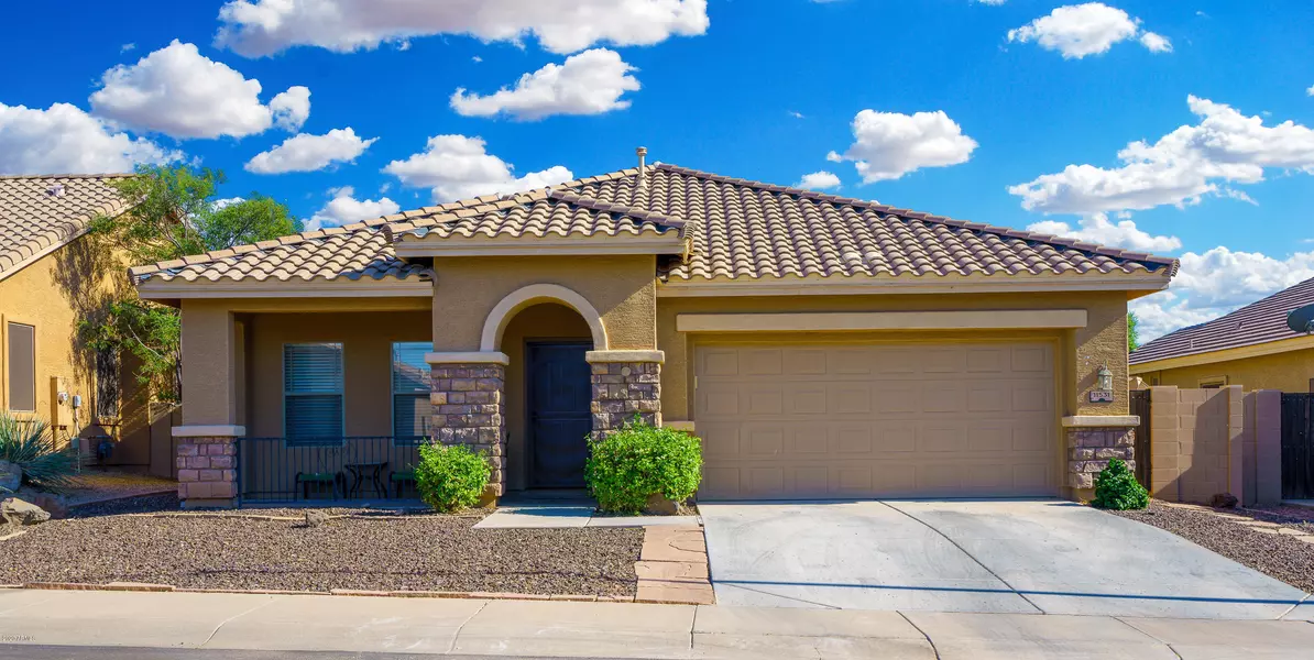 11531 E SYLVAN Avenue, Mesa, AZ 85212