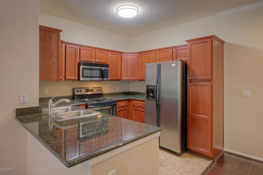 7009 E ACOMA Drive #1015, Scottsdale, AZ 85254