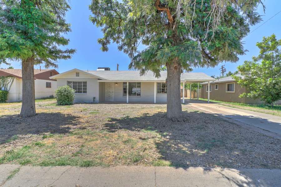 5727 W Morten Avenue, Glendale, AZ 85301