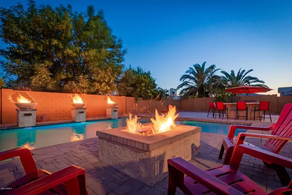 14325 W BANFF Lane, Surprise, AZ 85379