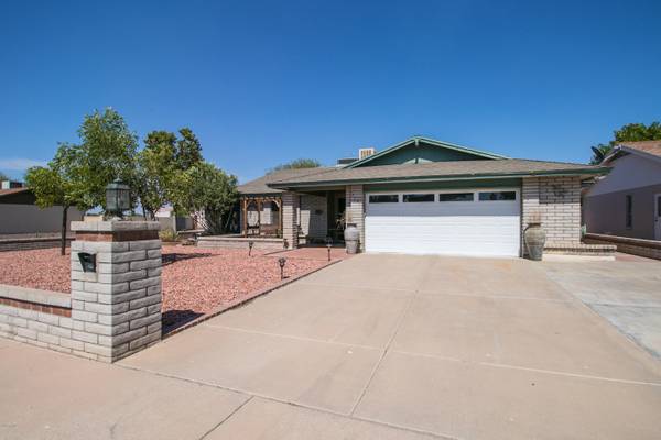 7737 N 107TH Drive,  Glendale,  AZ 85307