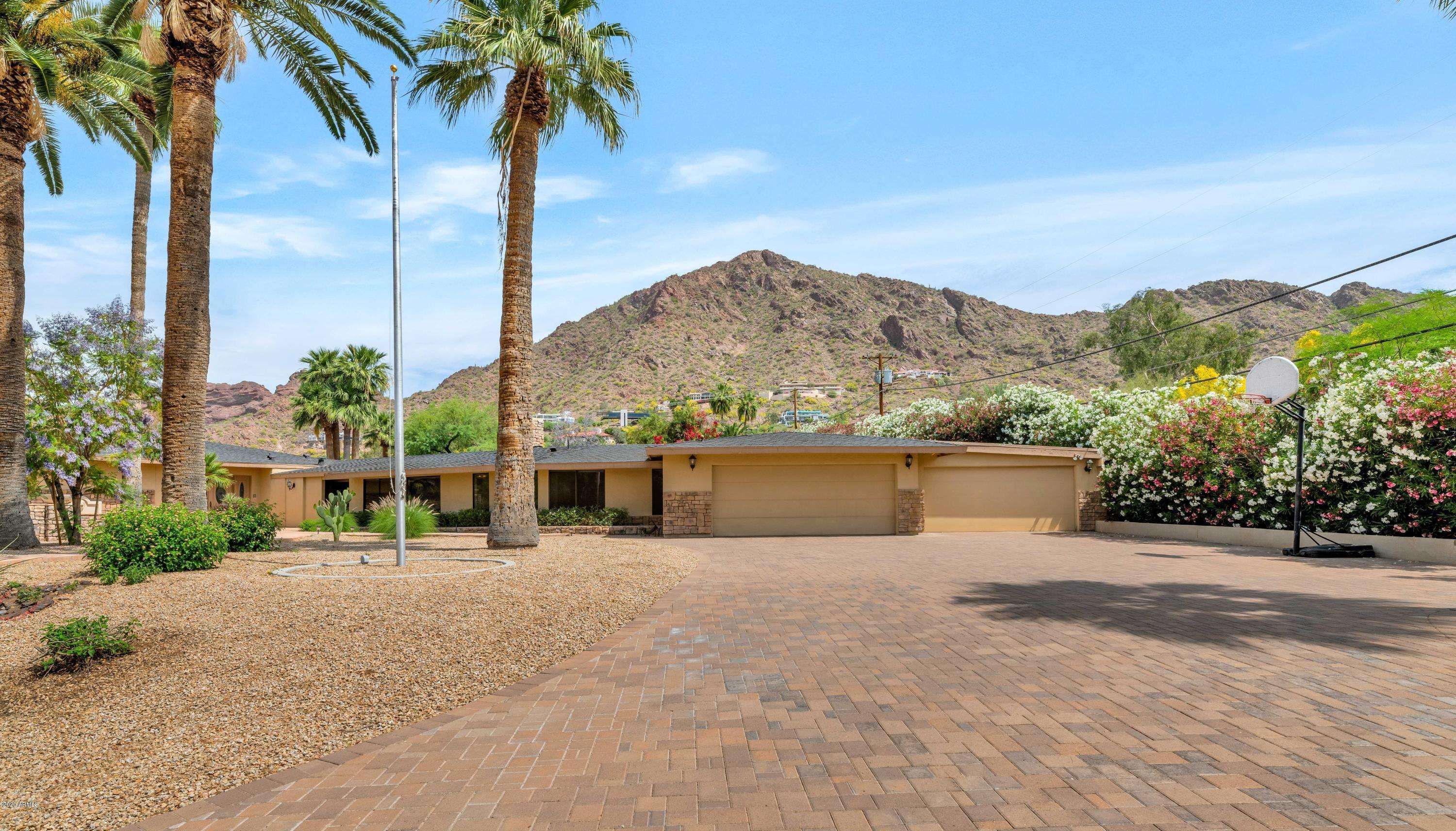 Phoenix, AZ 85018,5330 E ROYAL VIEW Drive N