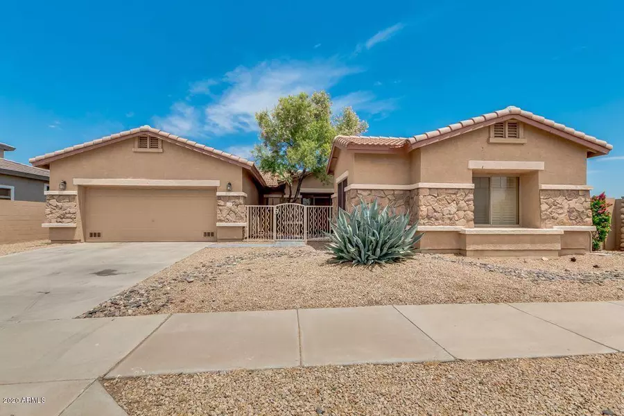 5104 W SUNLAND Avenue, Laveen, AZ 85339