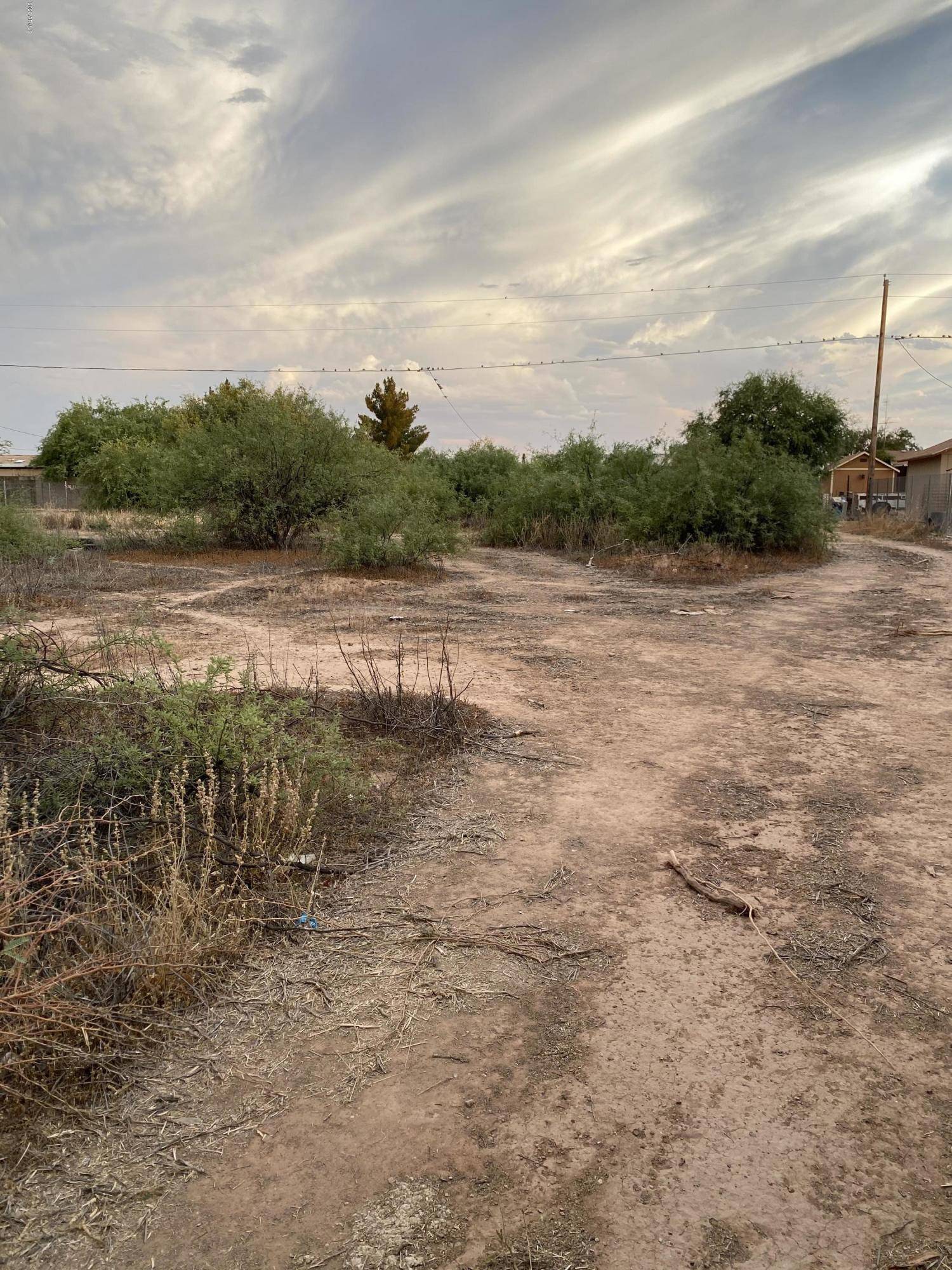 Casa Grande, AZ 85193,0 W Shangra La Lane #2