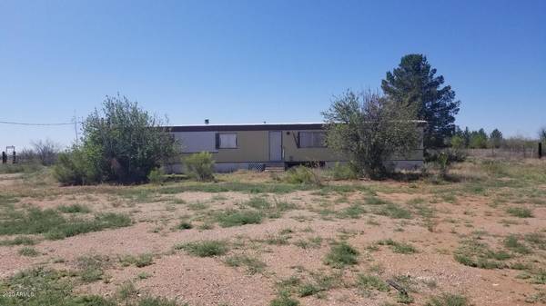 Douglas, AZ 85607,3395 W Lariat Lane