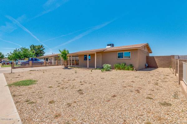 Tolleson, AZ 85353,8606 W TAYLOR Street