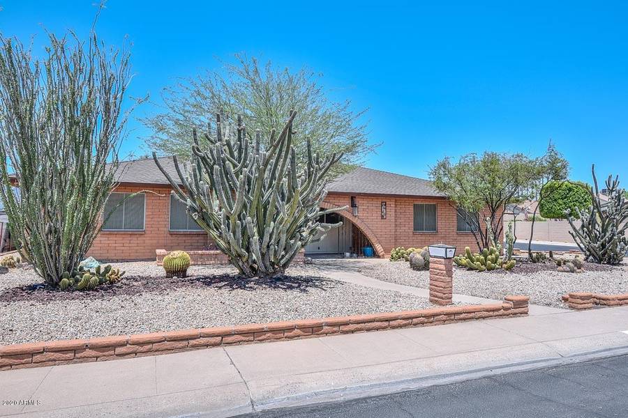 4102 W REDFIELD Road, Phoenix, AZ 85053