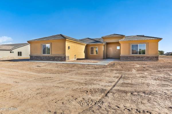 San Tan Valley, AZ 85143,817 W RHONDA VIEW --