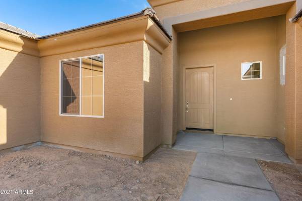 San Tan Valley, AZ 85143,817 W RHONDA VIEW --