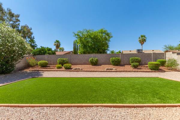 Scottsdale, AZ 85254,6876 E Kings Avenue