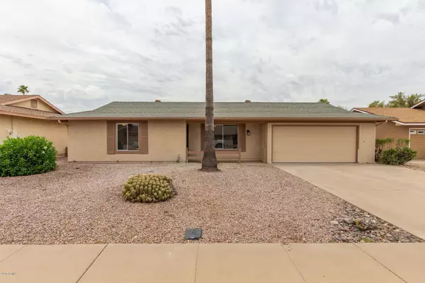 Mesa, AZ 85206,861 LEISURE WORLD --