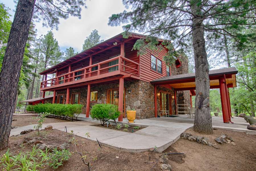 3381 BULL FROG Loop, Pinetop, AZ 85935