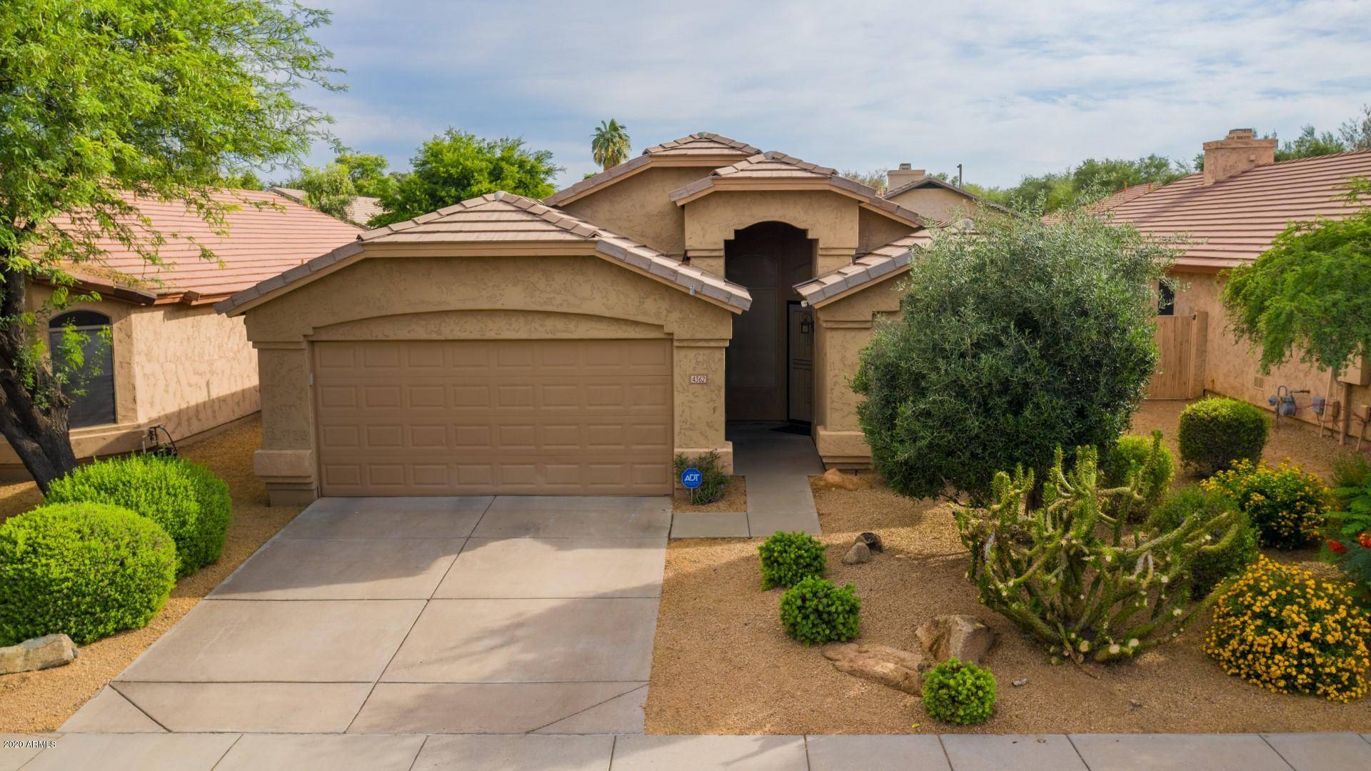4362 E Abraham Lane, Phoenix, AZ 85050