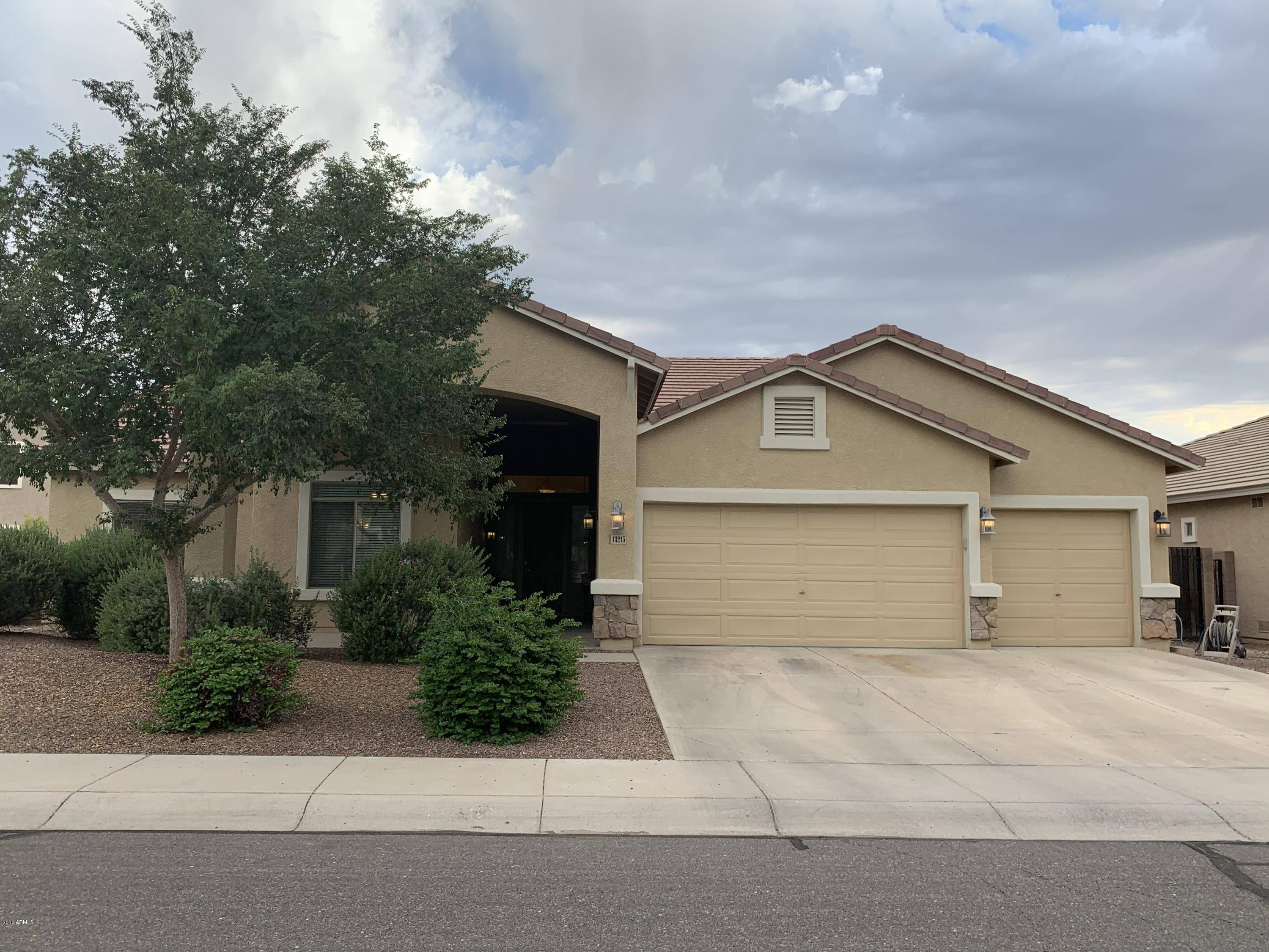 13215 W PECK Drive, Litchfield Park, AZ 85340