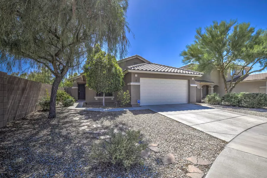 1090 S 166TH Drive, Goodyear, AZ 85338