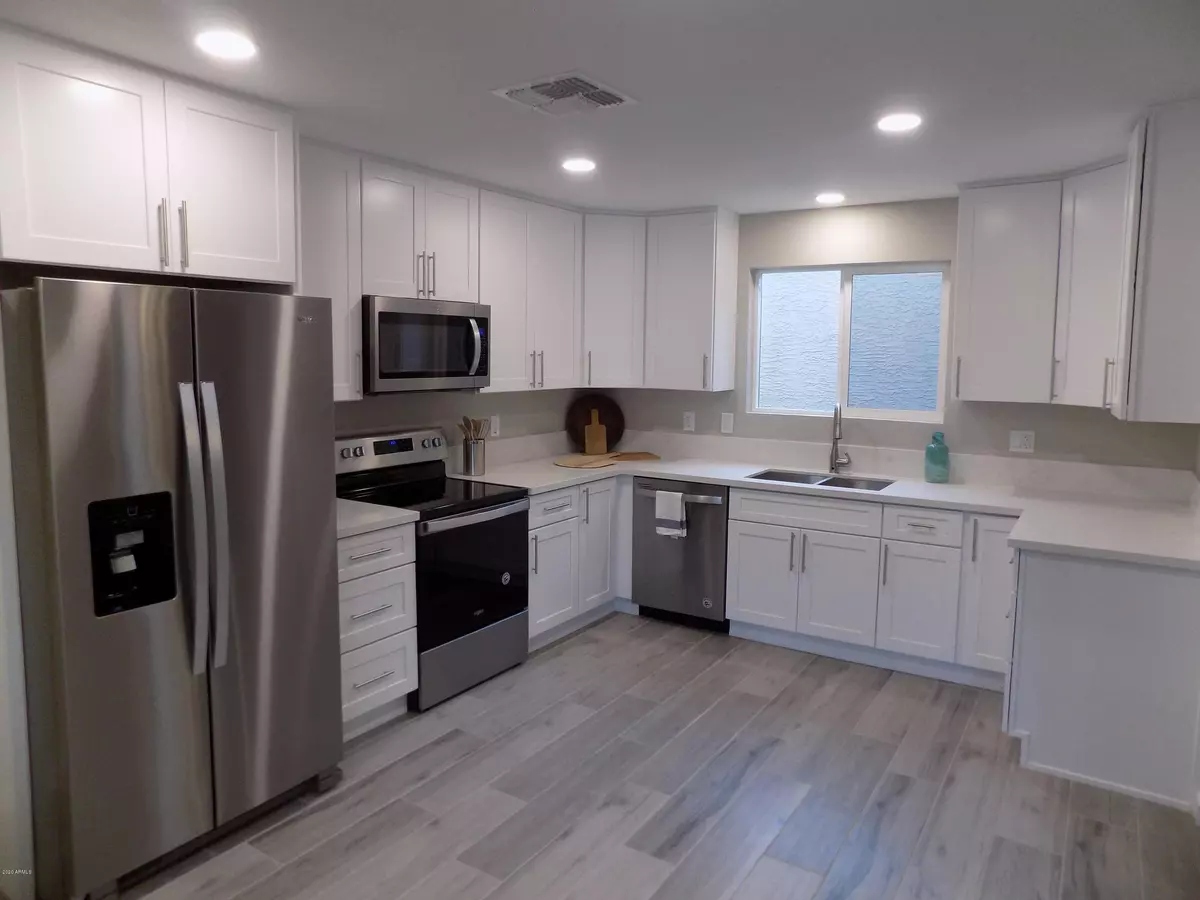 Sun Lakes, AZ 85248,26018 S 99th Drive