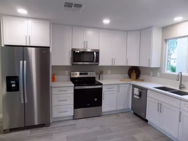 Sun Lakes, AZ 85248,26018 S 99th Drive