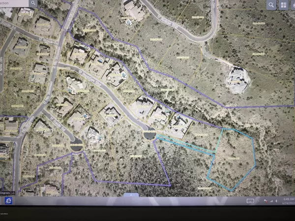 2390 W ESPARTERO Way #9, Phoenix, AZ 85086