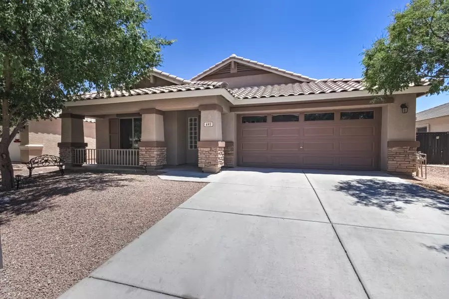 693 E Dry Creek Road, San Tan Valley, AZ 85143