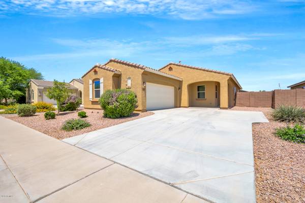 San Tan Valley, AZ 85143,894 W AYRSHIRE Trail