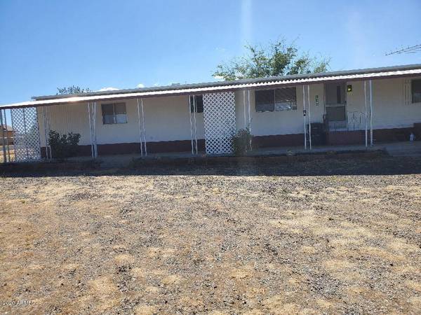 Mayer, AZ 86333,15386 S CORDES LAKES Drive