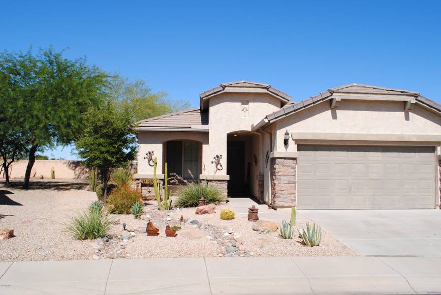 29968 N JILLIAN Drive, San Tan Valley, AZ 85143