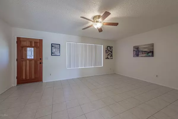 Tempe, AZ 85283,5744 S FARMER Avenue