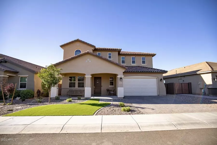 1032 W SPINE TREE Avenue, Queen Creek, AZ 85140