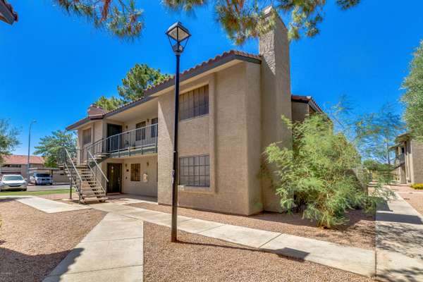 Mesa, AZ 85210,533 W GUADALUPE Road #2127